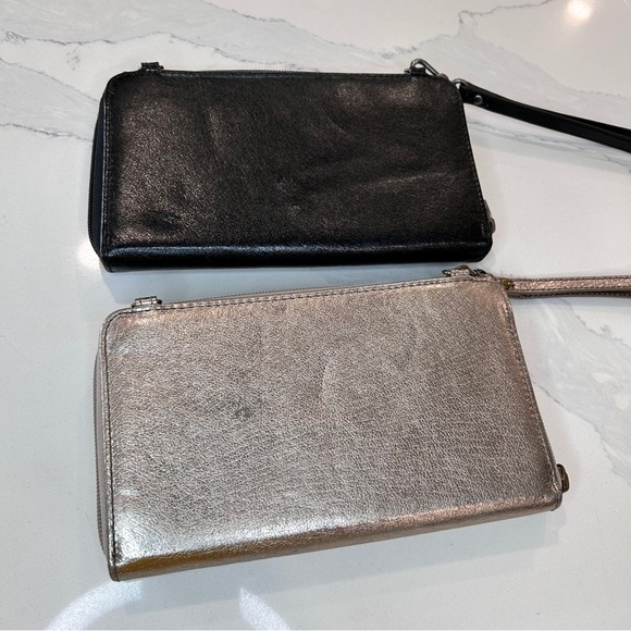 The Sak 2-4-1 Bundle of Leather Crossbody Organizers - Picture 6 of 16